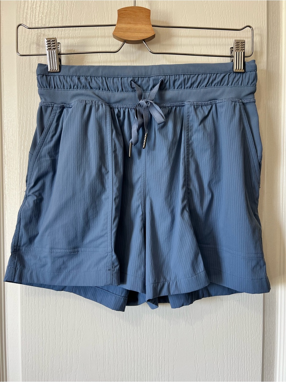 Lululemon Dance Studio High-Rise Shorts 3.5” Oasis Blue Women’s 4